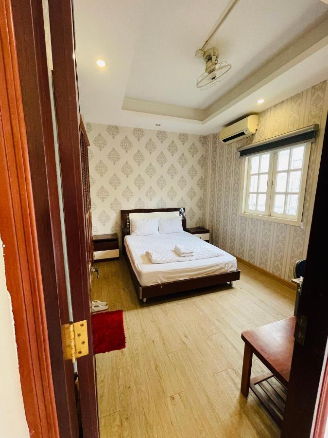 Hotel Quynh Anh Хошимин Экстерьер фото